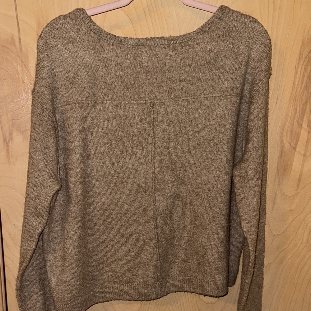 American Eagle Outfitters Brown V-Neck Sweater with White Bow - Picture 5 of 9